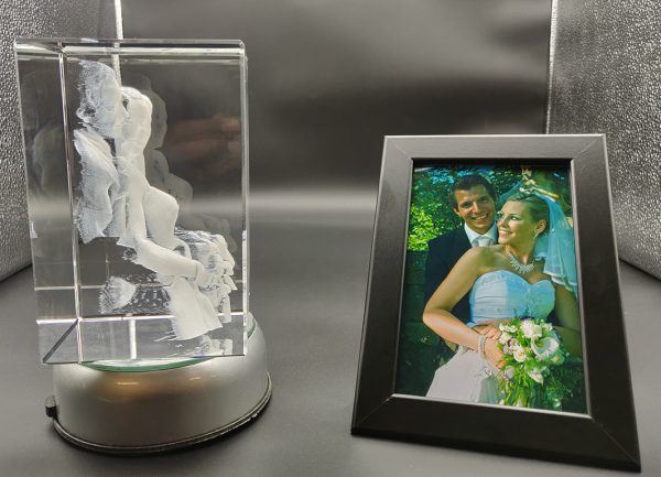 bride and groom right side view photo engraved in a 3d crystal